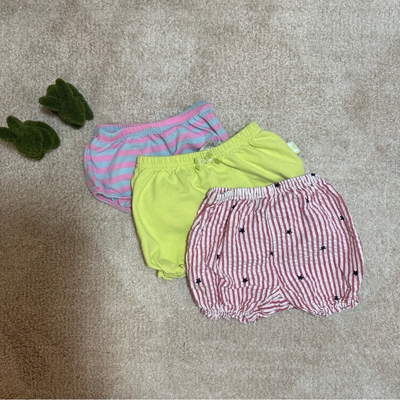 small wonders Other - 2/$10 Sale! Small Wonder Diaper Covers 3 Pairs Size 3 Months and 3-6 Months
